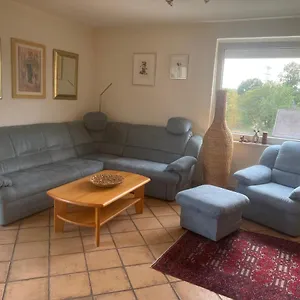 Schone In Messe Nahe Mit Privatparkplatz Apartment