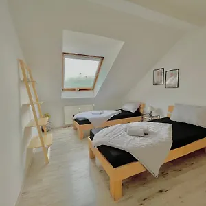 85/6 Apartment